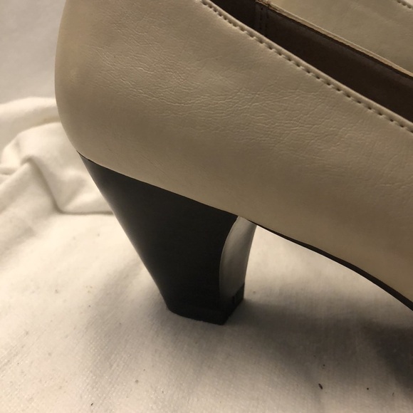 New Soft Style Hush Puppies Guilana Pump Size 8.5 - Picture 4 of 11